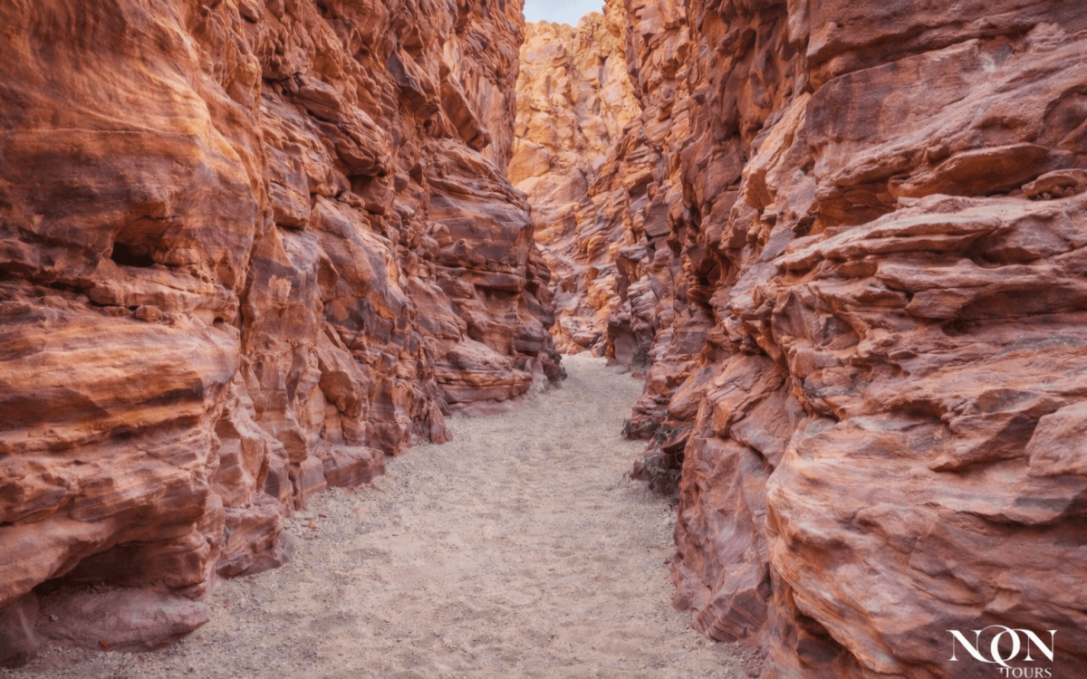 Colored Canyon Salama