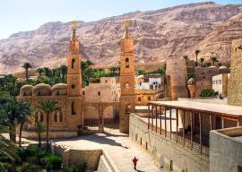 Monasteries of Saints Anthony and Paul – Private Tour