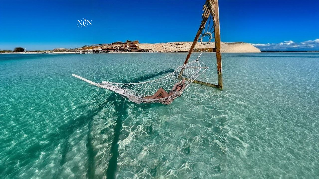 3Orange Bay (diving available)